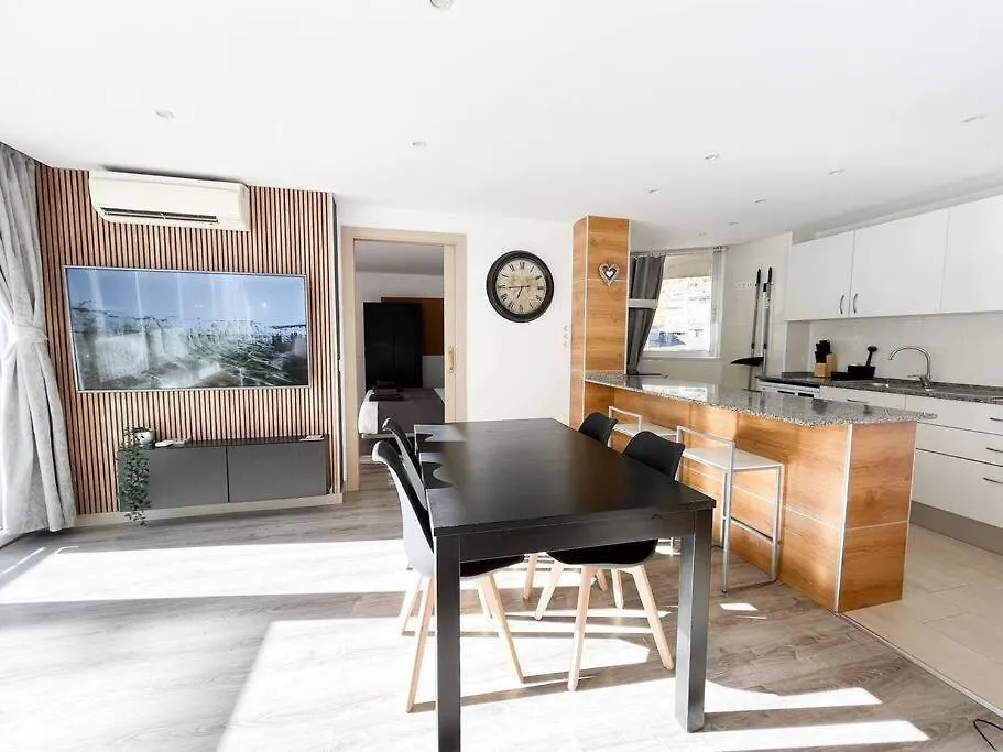 Apartment Casco Antiguo, Balcon Vistas, 10Pax - 3Parkings L By Bonesvacances Andorra la Vella