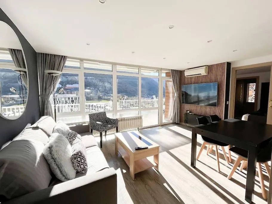 Apartment Casco Antiguo, Balcon Vistas, 10Pax - 3Parkings L By Bonesvacances Andorra la Vella